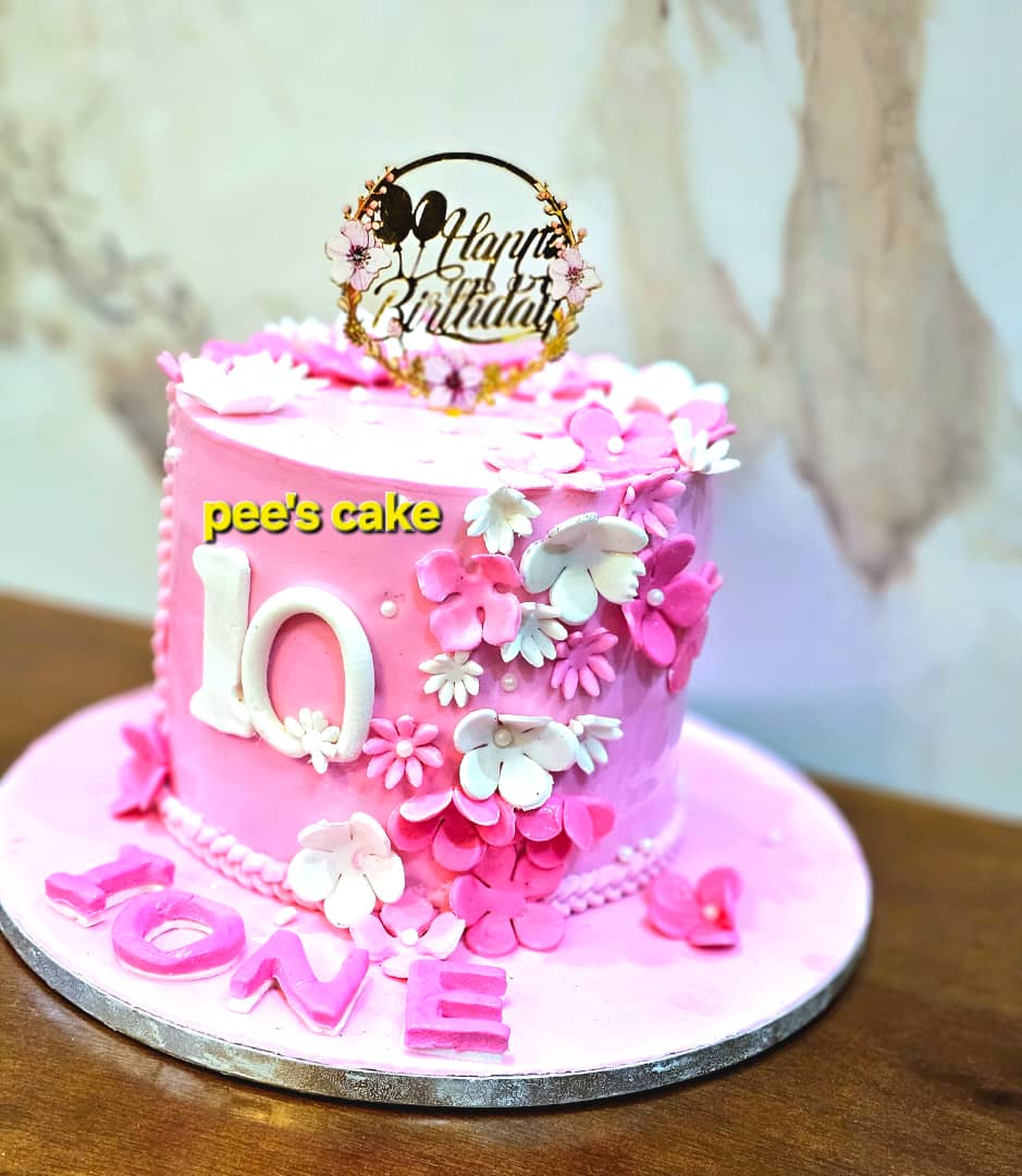 Customized Cake Design - Design 1